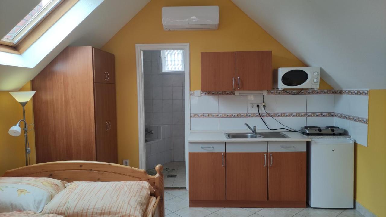Liget apartman Balatonföldvár Exteriör bild